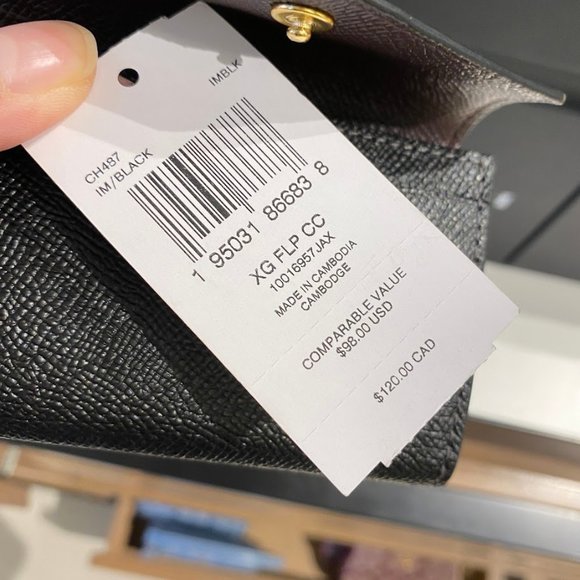 New CH487 COACH★Flap Card Case - Picture 5 of 5